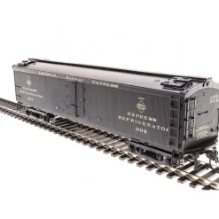 Broadway Limited 1824 HO American Railway Express 53'6" Wood Express Reefer #304 - Your Source for Gaming Essentials